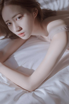 GOGO亚洲肉体艺术